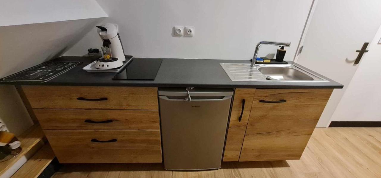 Aparthotel Chez Julie Arnage Zewnętrze zdjęcie